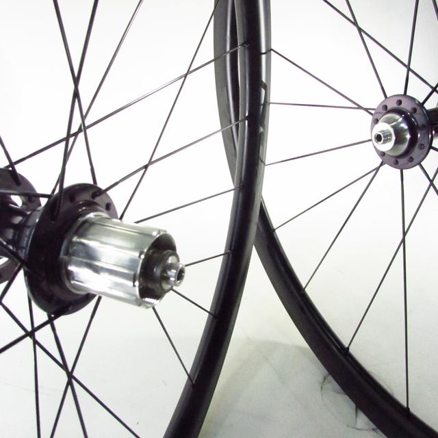NOX Composites custom wheel built by ProWheelBuilder