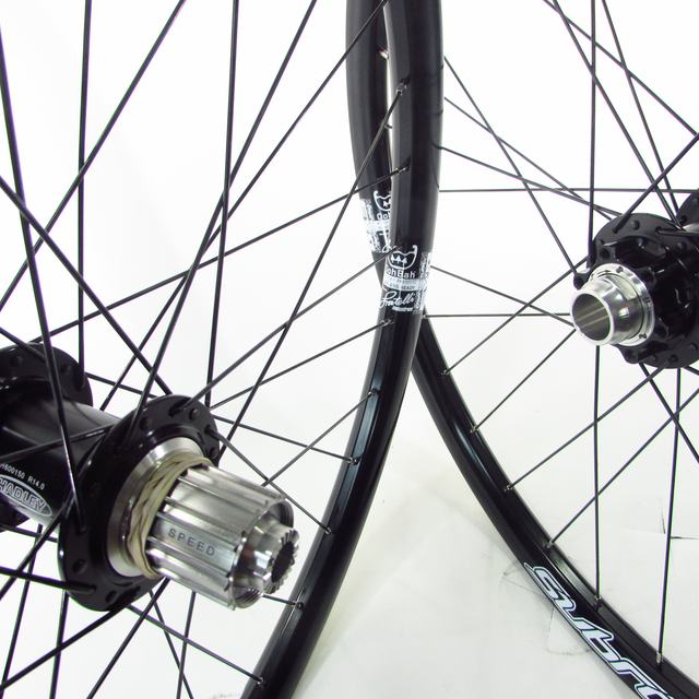 Spank custom wheel built by ProWheelBuilder